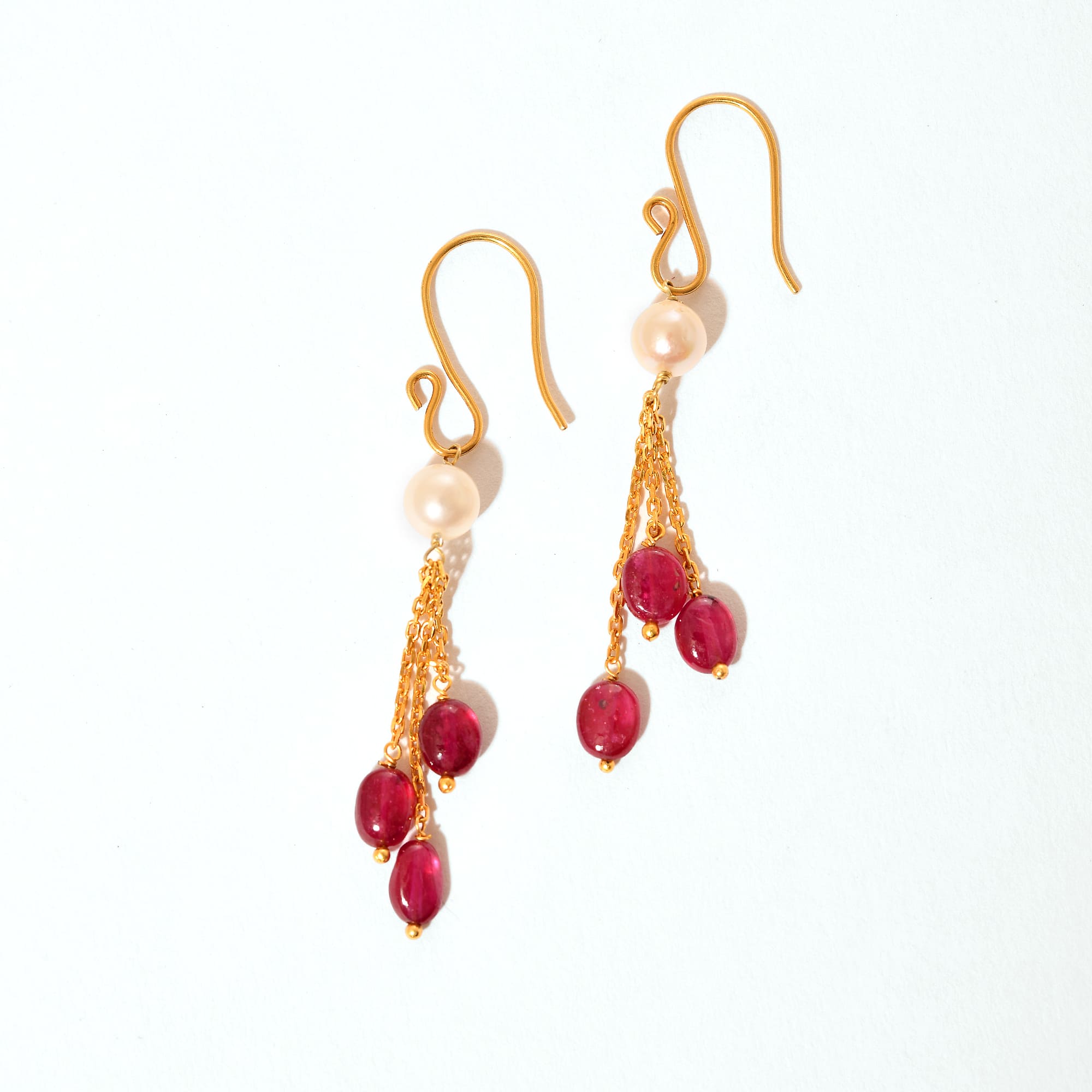 The Ruby and Pearl Hanging Earring