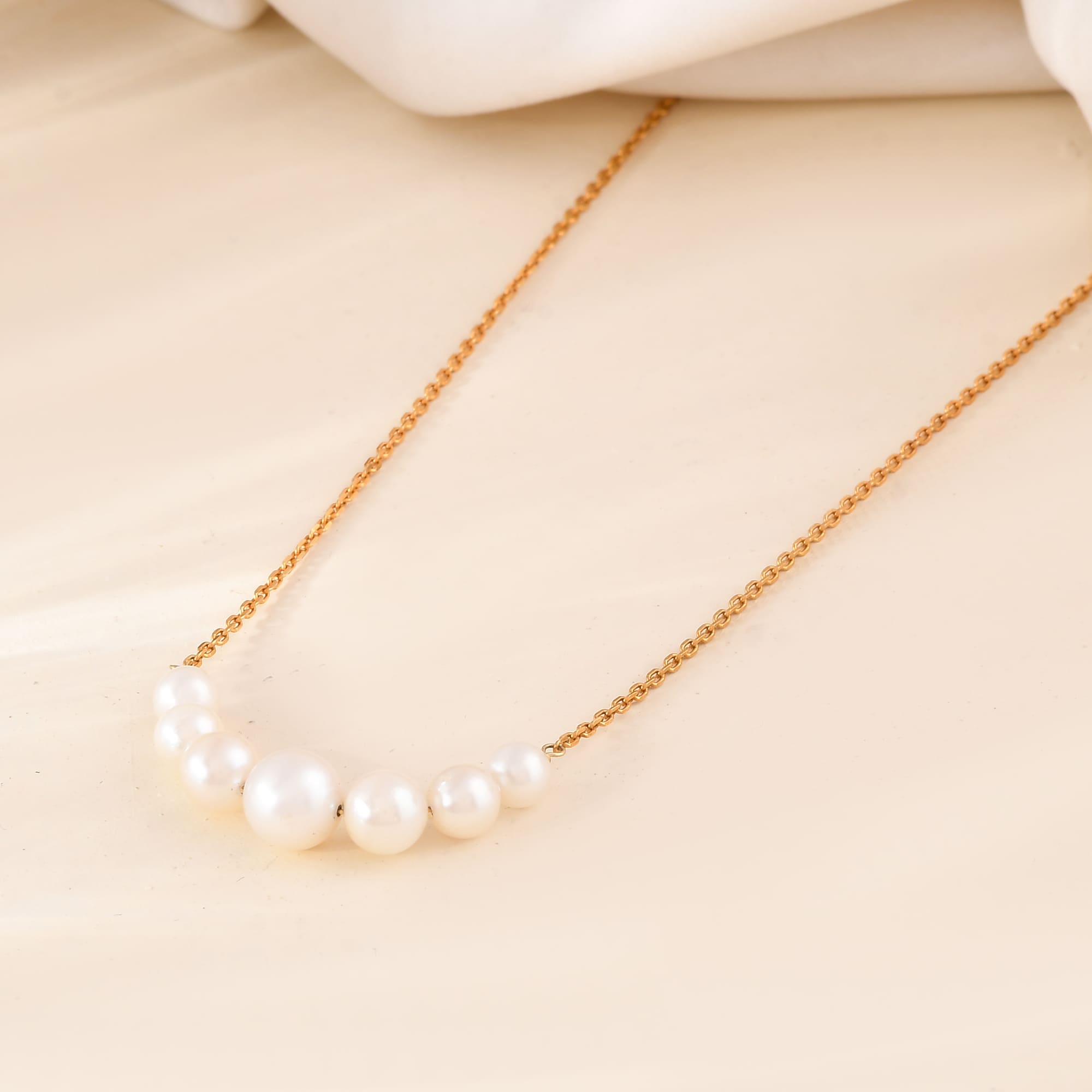 Cluster Pearl 14k Gold Necklace