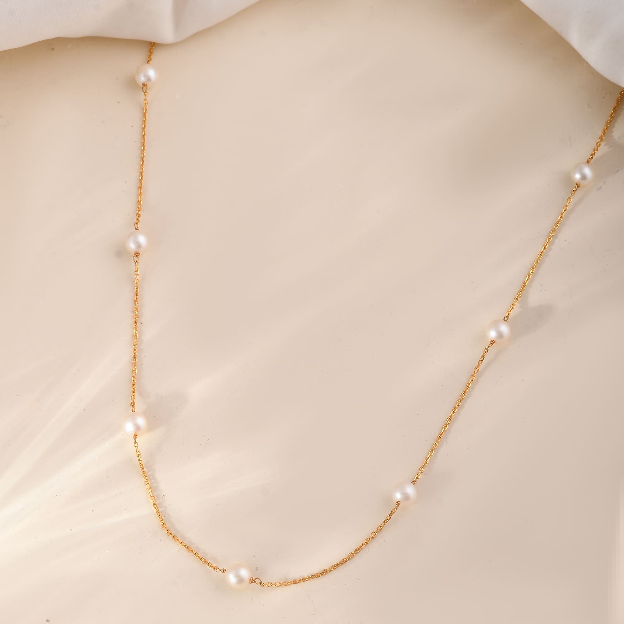 Round Freshwater Pearl 14k Gold Chain