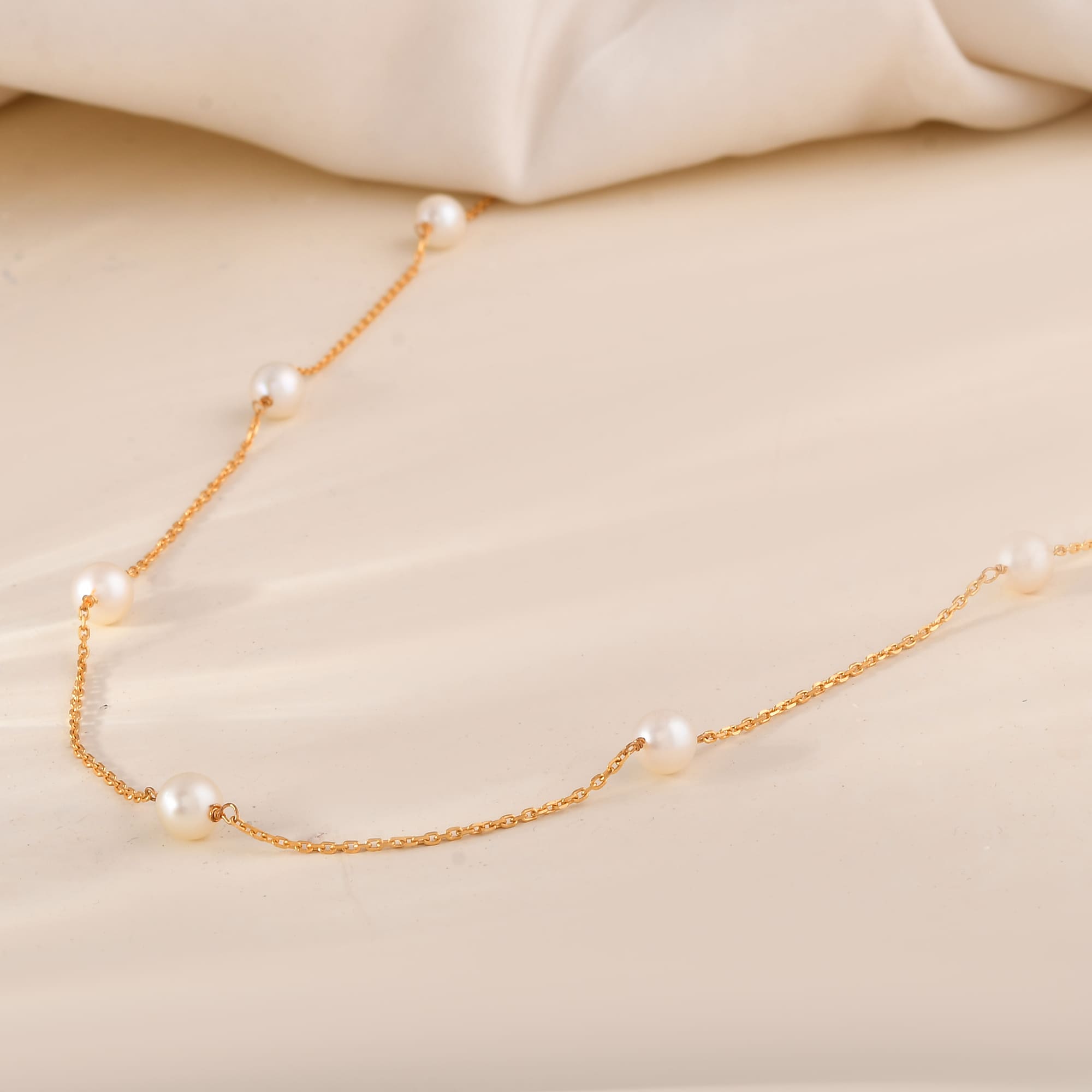 Round Freshwater Pearl 14k Gold Chain